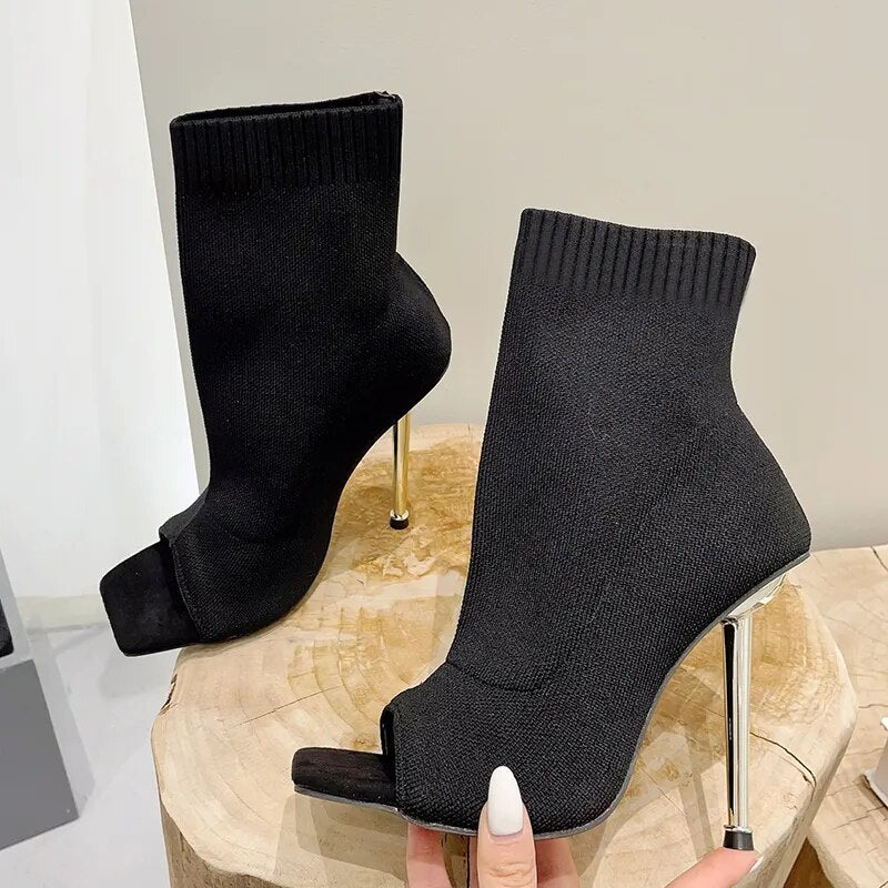 Thin High Heels for a Sexy Look